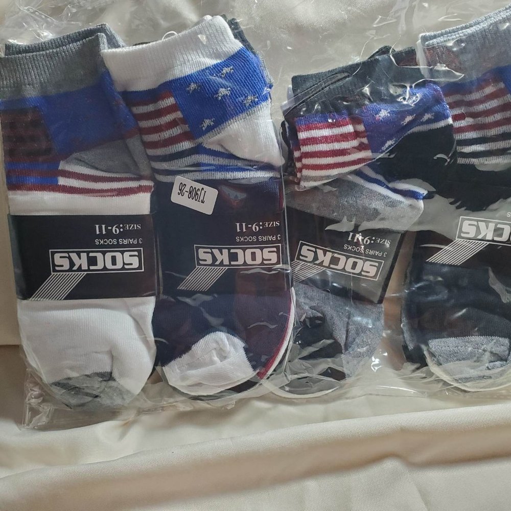 12 Pairs Assorted Colors men's Ankle Socks Size 9-11 - Picture 10 of 10
